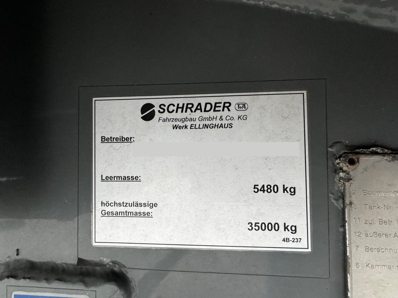Semirremolque cisterna Schrader ADR, Treibstoff Diesel/Benzin, 4 Kammern, Sening Schrader ADR, Treibstoff Diesel/Benzin, 4 Kammern, Sening: foto 11