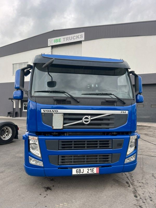 Volvo FM 460 6x2, E5, L:7200mm - Camión caja abierta: foto 2 Volvo FM 460 6x2, E5, L:7200mm - Camión caja abierta: foto 2