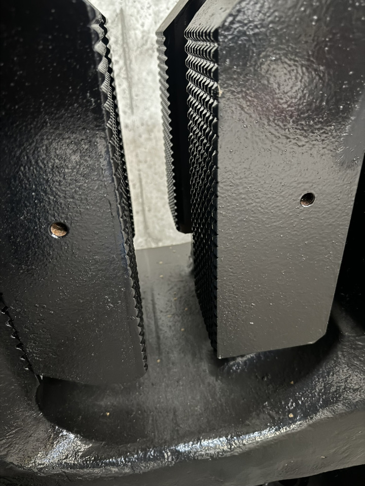 Martillo de hinca de pilotes para Maquinaria de construcción ICE 1412C: foto 8 Martillo de hinca de pilotes para Maquinaria de construcción ICE 1412C: foto 8