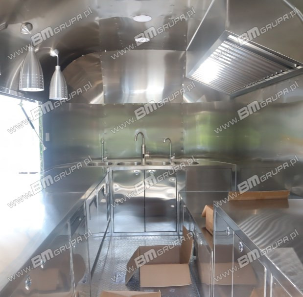 AIR STREAM ! - Imbissanhänger ! Verkaufsanhänger, - Food Truck Imbiswagen , EDELSTAL ! 3,8 M - Remolque venta ambulante: foto 4 AIR STREAM ! - Imbissanhänger ! Verkaufsanhänger, - Food Truck Imbiswagen , EDELSTAL ! 3,8 M - Remolque venta ambulante: foto 4