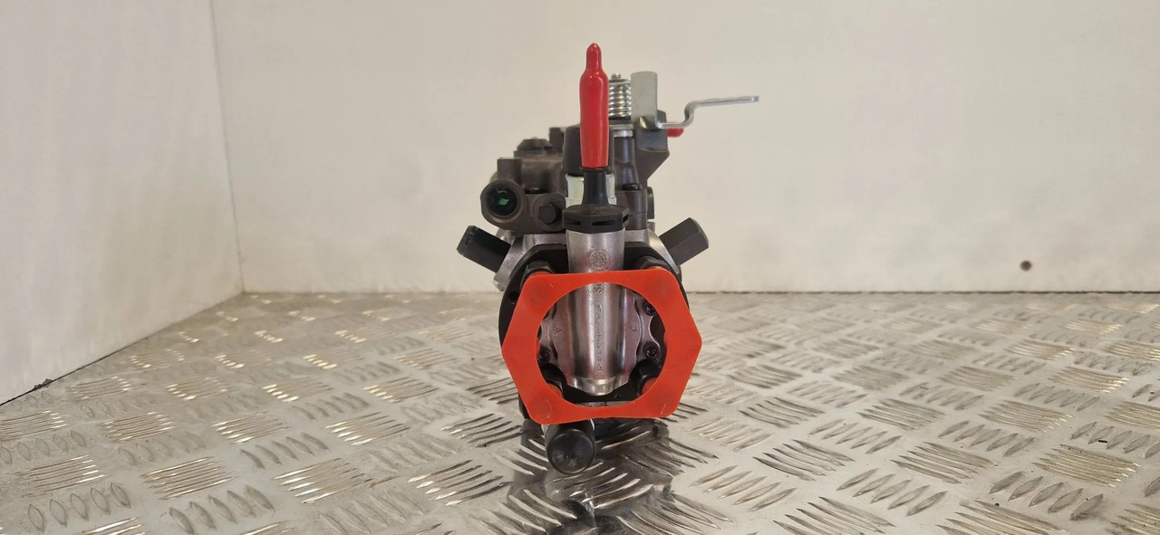 320/06927 12V injection pump 9323A252G Delphi - Motor y piezas para Maquinaria de construcción: foto 1 320/06927 12V injection pump 9323A252G Delphi - Motor y piezas para Maquinaria de construcción: foto 1