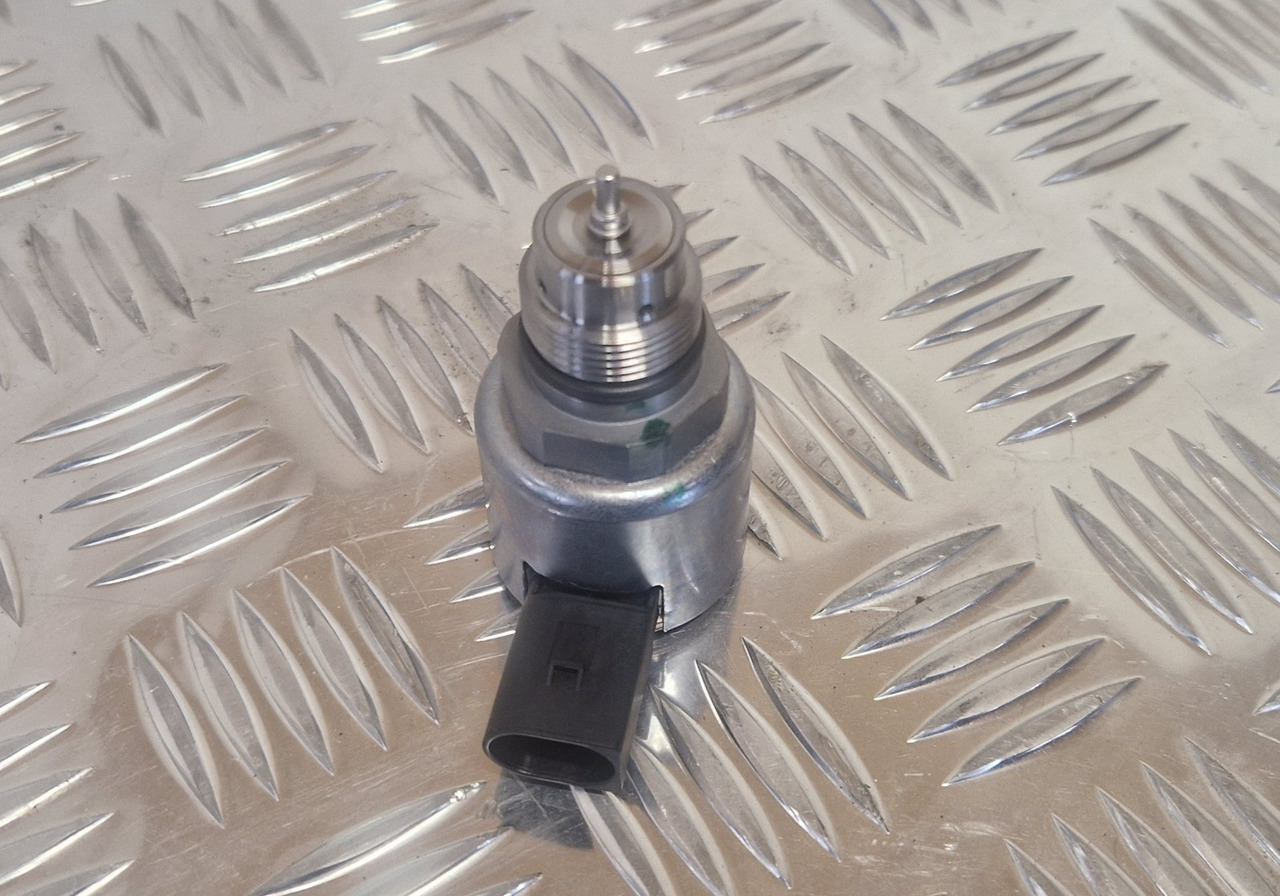 Delphi 28249292 Pressure control valve - Motor y piezas para Maquinaria de construcción: foto 4 Delphi 28249292 Pressure control valve - Motor y piezas para Maquinaria de construcción: foto 4