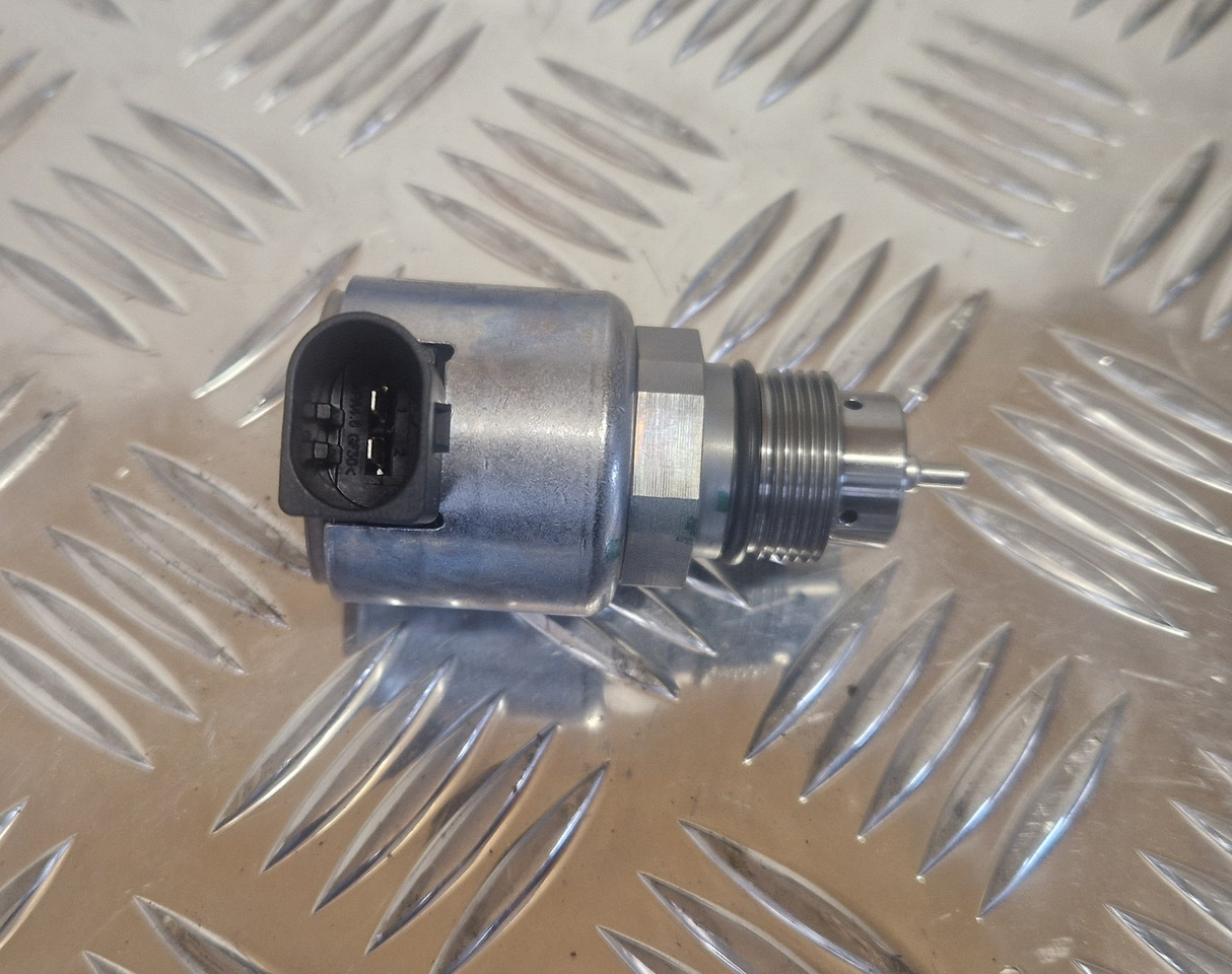Delphi 28249292 Pressure control valve - Motor y piezas para Maquinaria de construcción: foto 2 Delphi 28249292 Pressure control valve - Motor y piezas para Maquinaria de construcción: foto 2