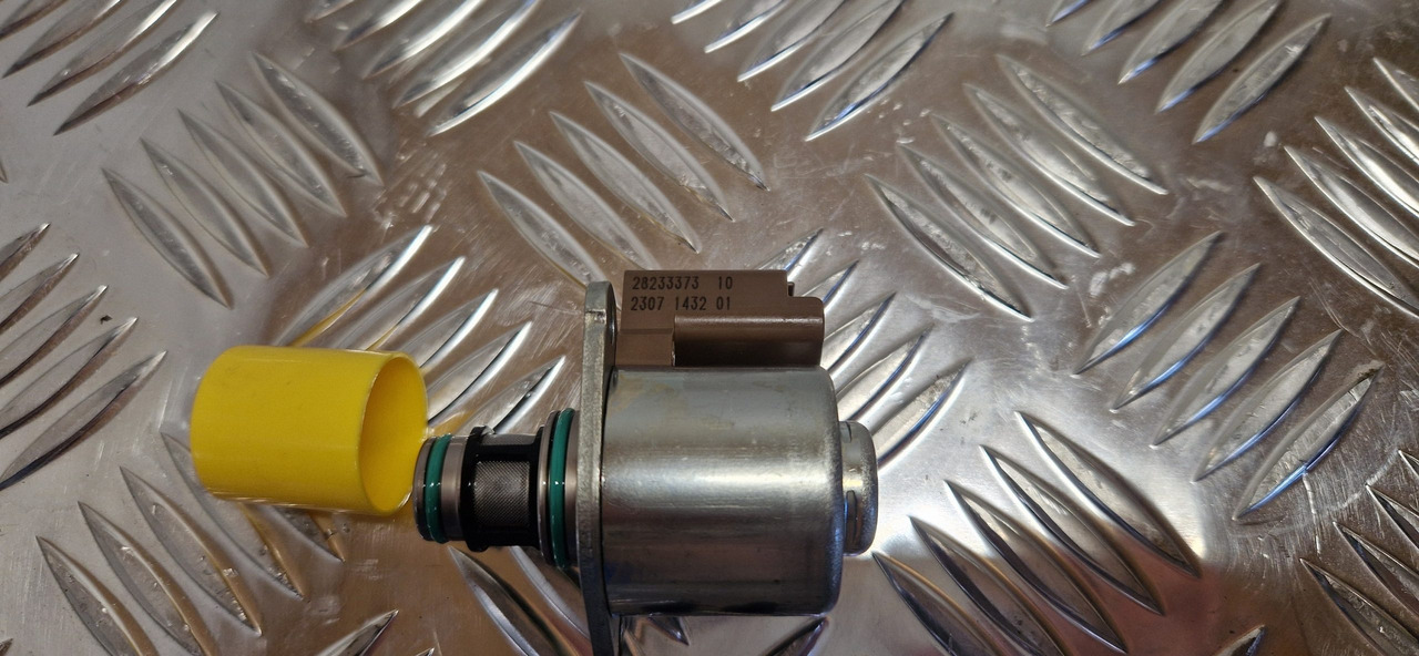 Delphi inlet metering Valve 28233373 - Motor y piezas para Maquinaria de construcción: foto 2 Delphi inlet metering Valve 28233373 - Motor y piezas para Maquinaria de construcción: foto 2