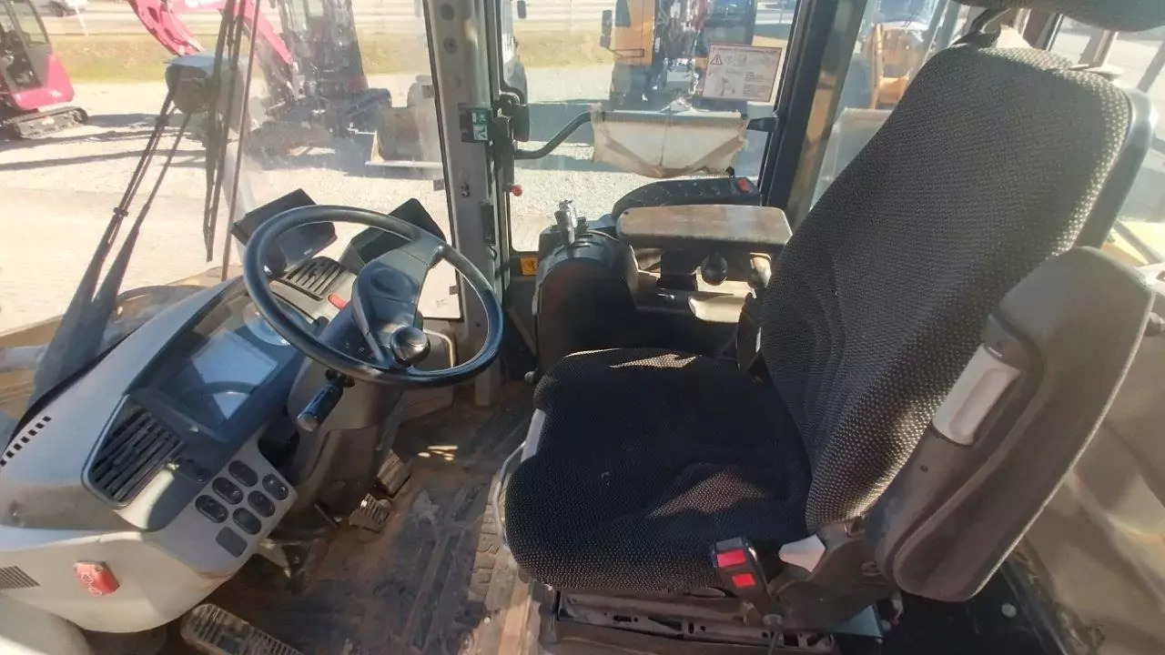 2018 Komatsu WA 470-8 - Cargadora de ruedas: foto 5 2018 Komatsu WA 470-8 - Cargadora de ruedas: foto 5