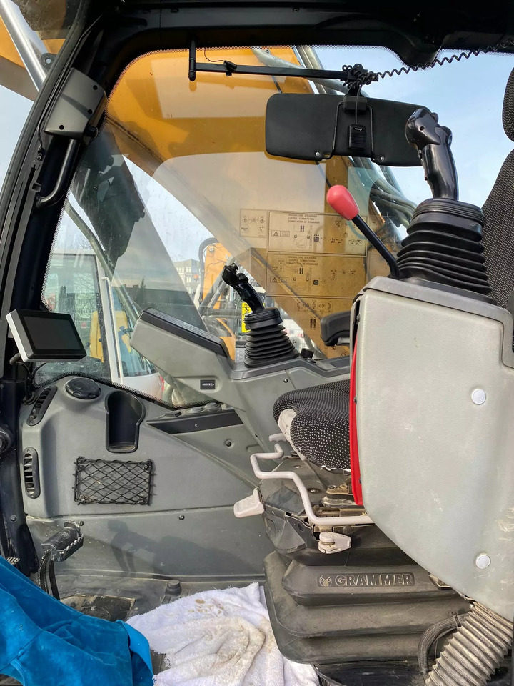 Excavadora de cadenas 2018 Liebherr R 926: foto 7