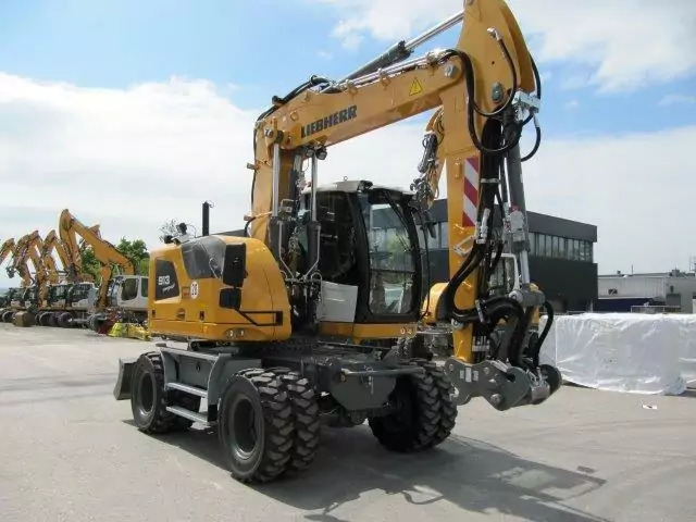 2022 Liebherr A 913 Compact G6.0-D - Excavadora de ruedas: foto 2 2022 Liebherr A 913 Compact G6.0-D - Excavadora de ruedas: foto 2