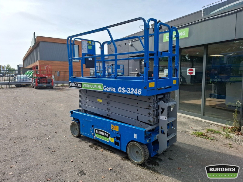Genie GS3246 Nieuwe accus + lader - Plataforma de tijeras: foto 4 Genie GS3246 Nieuwe accus + lader - Plataforma de tijeras: foto 4