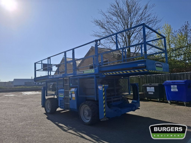 Genie GS4390 RT - Plataforma de tijeras: foto 4 Genie GS4390 RT - Plataforma de tijeras: foto 4