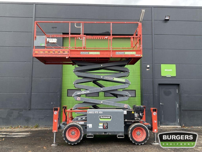 Skyjack SJ6832 RTE - Plataforma de tijeras: foto 1 Skyjack SJ6832 RTE - Plataforma de tijeras: foto 1
