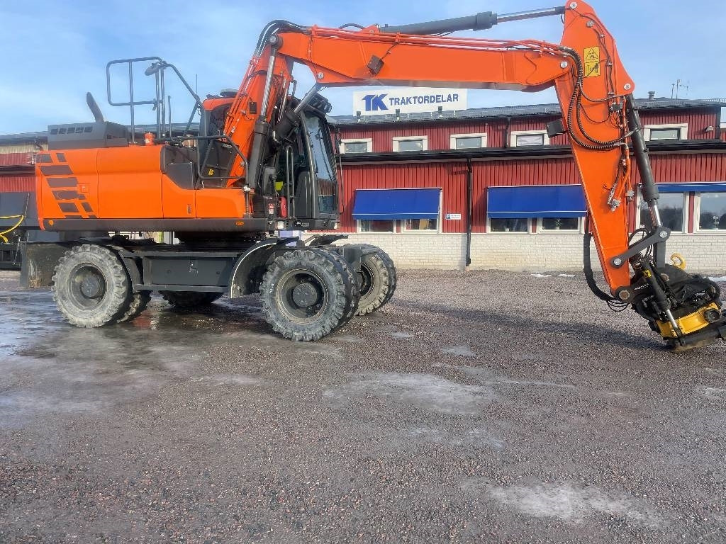 Doosan DX 140 W-5 Dismantled: only spare parts - Excavadora de ruedas: foto 2 Doosan DX 140 W-5 Dismantled: only spare parts - Excavadora de ruedas: foto 2