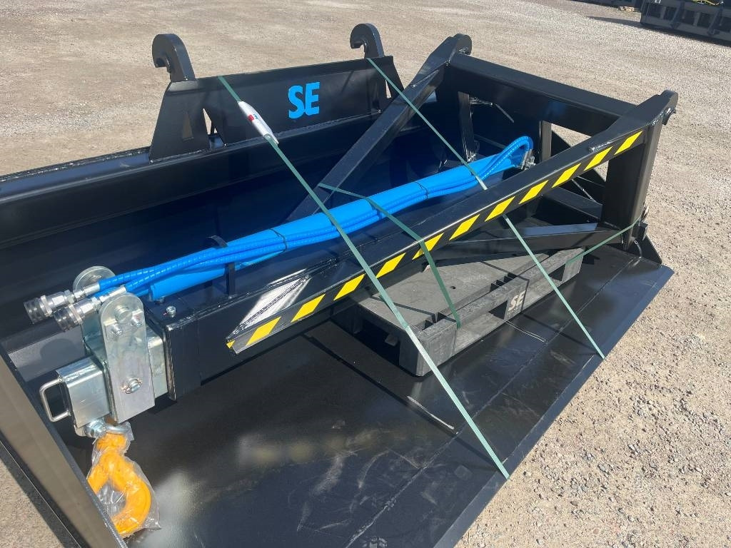 Hydraulisk Kranarm Volvo Stora Bm - Implemento para Maquinaria de construcción: foto 2 Hydraulisk Kranarm Volvo Stora Bm - Implemento para Maquinaria de construcción: foto 2