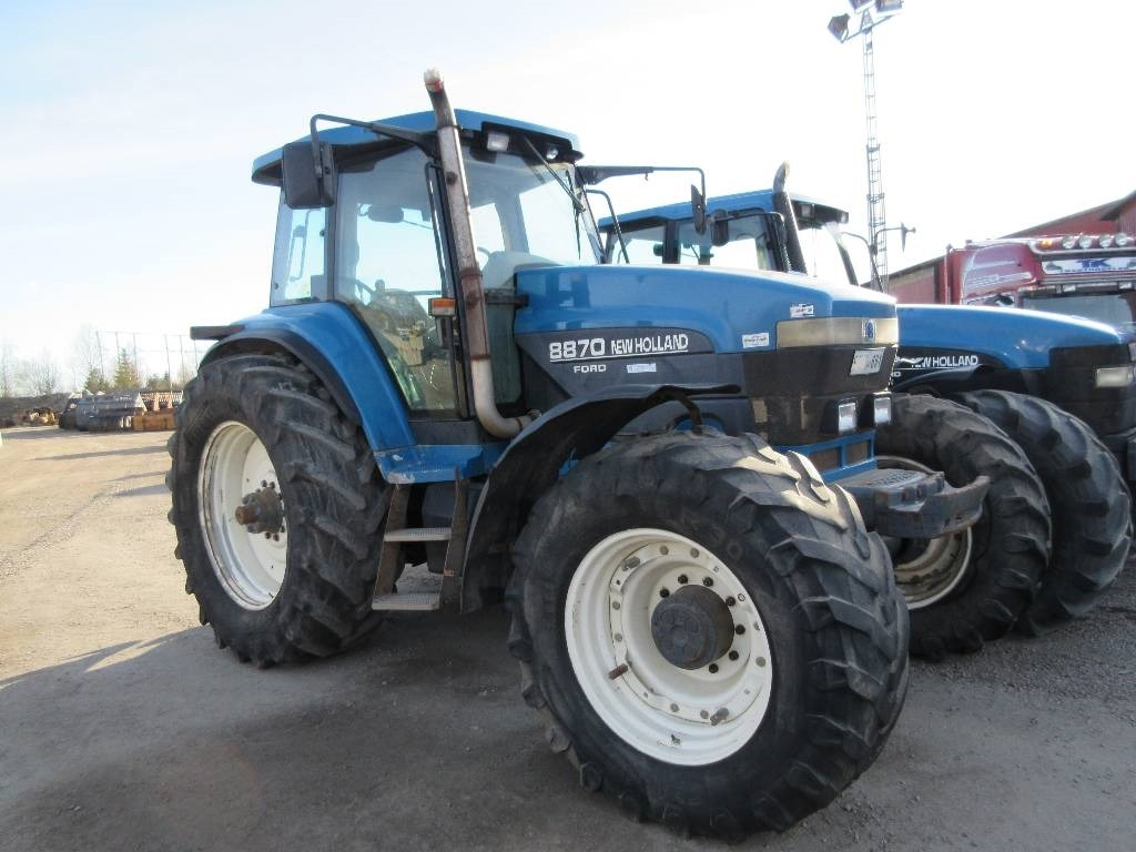 New Holland 8870 Dismantled for spare parts - Tractor: foto 1 New Holland 8870 Dismantled for spare parts - Tractor: foto 1