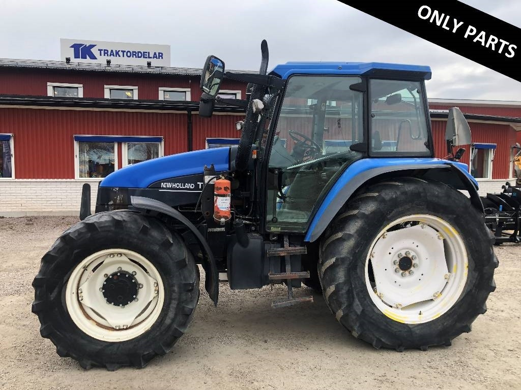 New Holland TS 115 Dismantled: only spare parts - Tractor: foto 1 New Holland TS 115 Dismantled: only spare parts - Tractor: foto 1