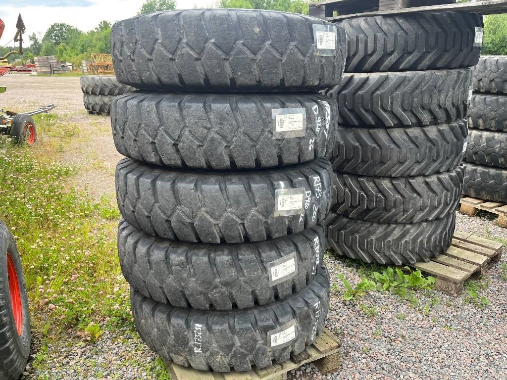 Nokian 11,00-20 till Cat 316 D - Neumático para Maquinaria de construcción: foto 1 Nokian 11,00-20 till Cat 316 D - Neumático para Maquinaria de construcción: foto 1