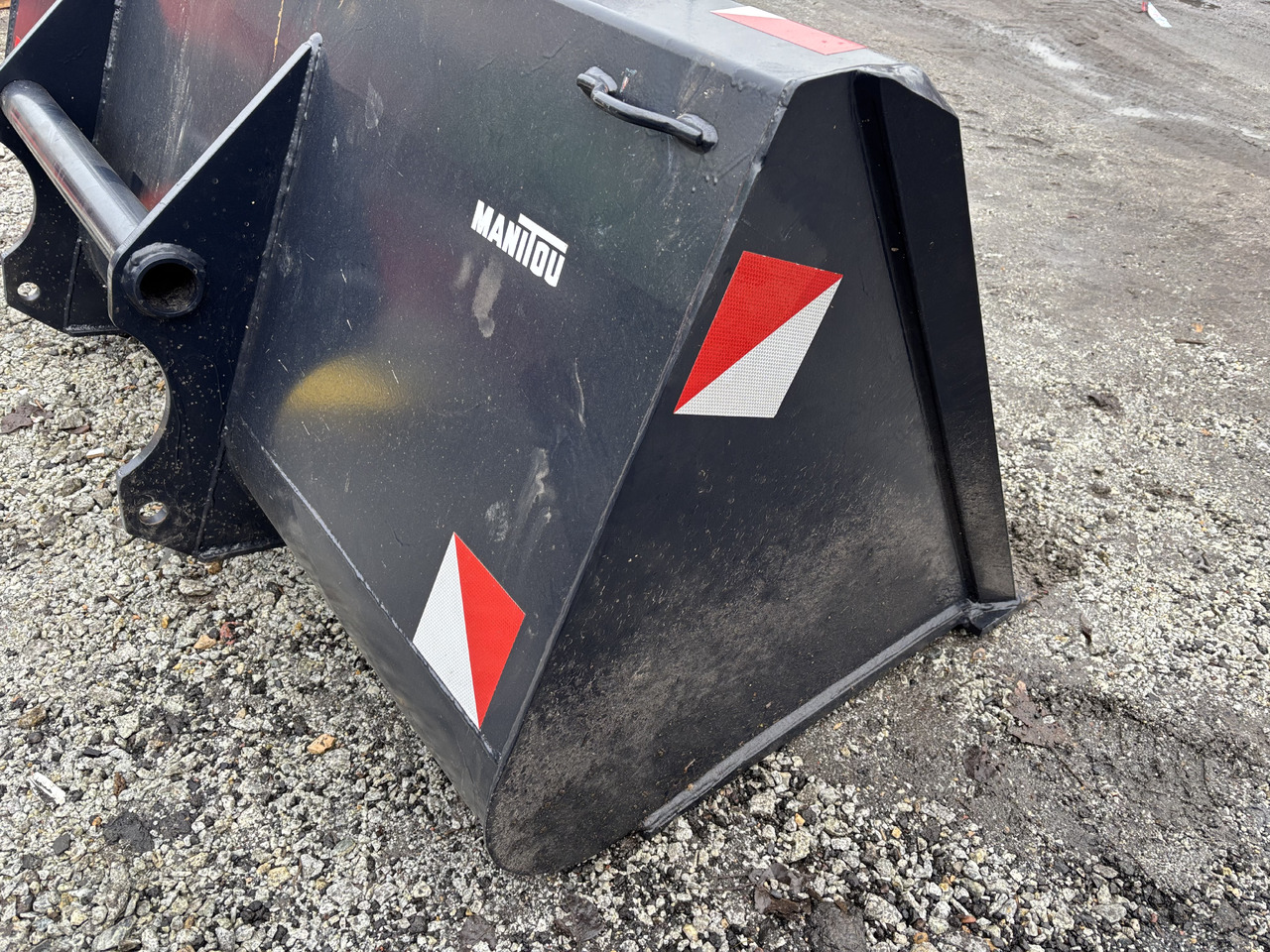 21453 Łyżka Objętościowa 2,3m 1,01 m3 z mocowaniem do ładowarki Claas Scorpion. - Cazo cargador: foto 5 21453 Łyżka Objętościowa 2,3m 1,01 m3 z mocowaniem do ładowarki Claas Scorpion. - Cazo cargador: foto 5