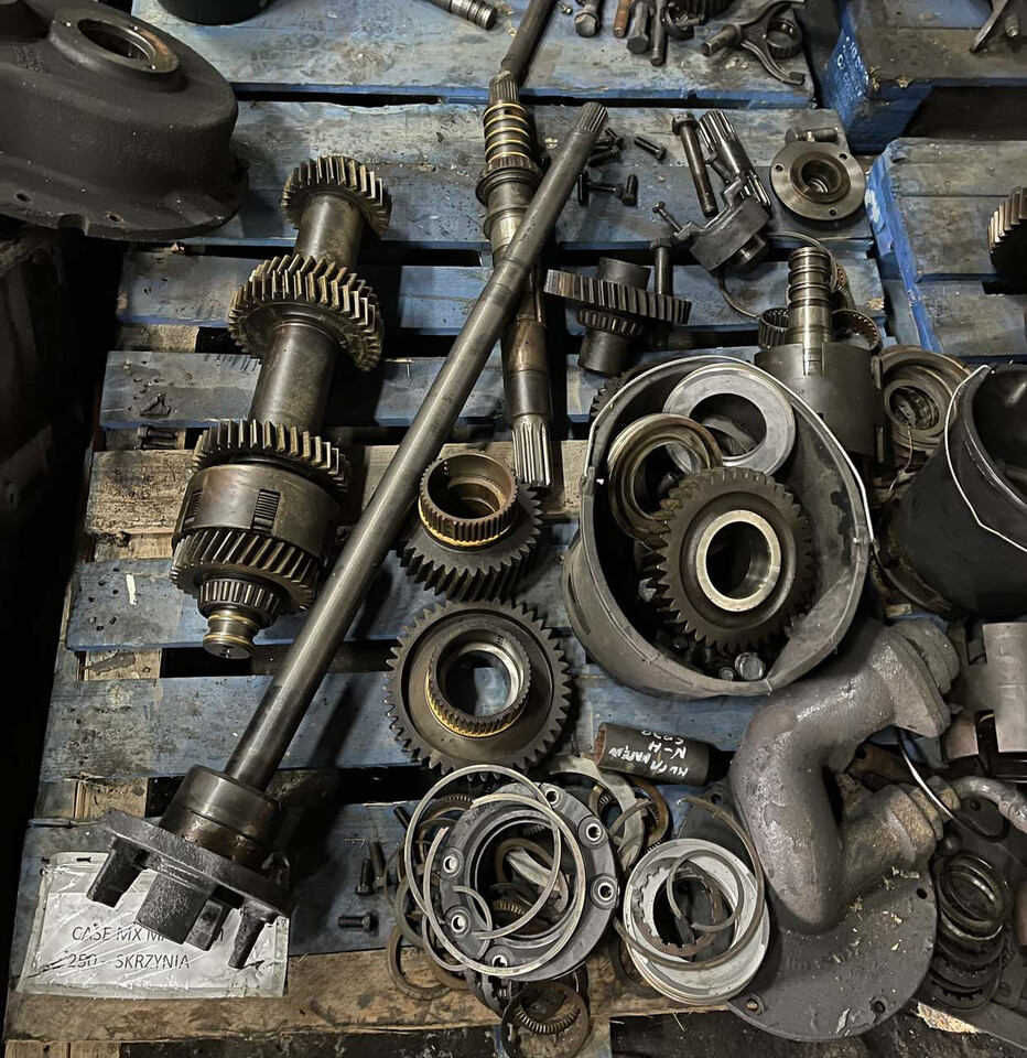 CASE-skrzynia biegów Case Magnum 250-CZĘŚCI - Transmisión para Maquinaria agrícola: foto 1 CASE-skrzynia biegów Case Magnum 250-CZĘŚCI - Transmisión para Maquinaria agrícola: foto 1