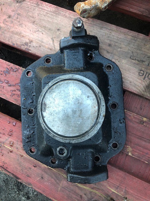 Carraro 11839 - Obudowa Pokrywa Mostu - Case | New Holland - Eje y piezas para Maquinaria agrícola: foto 1 Carraro 11839 - Obudowa Pokrywa Mostu - Case | New Holland - Eje y piezas para Maquinaria agrícola: foto 1