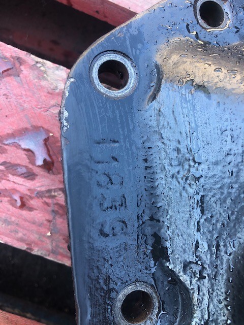 Carraro 11839 - Obudowa Pokrywa Mostu - Case | New Holland - Eje y piezas para Maquinaria agrícola: foto 2 Carraro 11839 - Obudowa Pokrywa Mostu - Case | New Holland - Eje y piezas para Maquinaria agrícola: foto 2