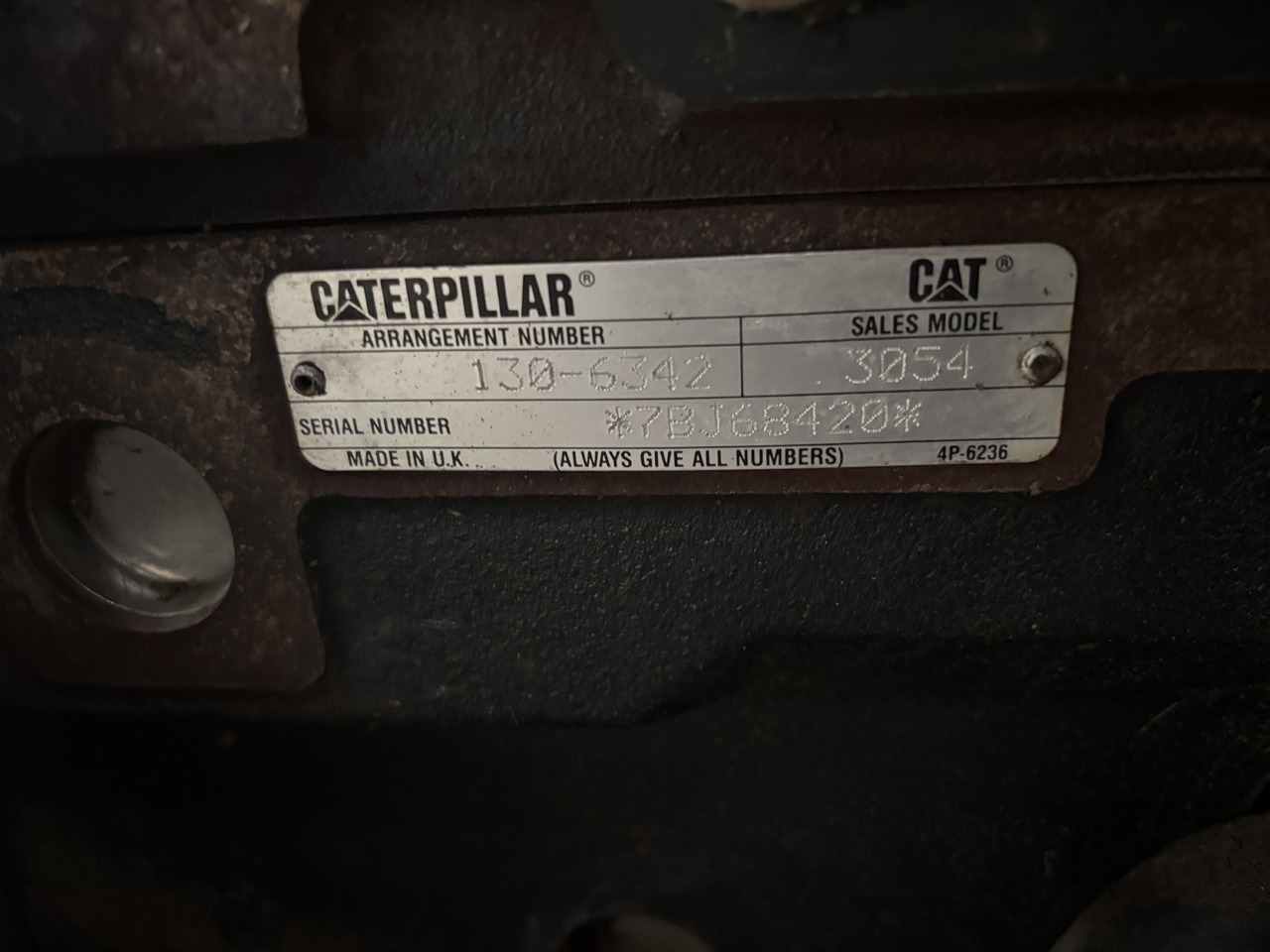 Cat Caterpillar 3054 130-6342 Silnk Części - Motor y piezas para Maquinaria agrícola: foto 1 Cat Caterpillar 3054 130-6342 Silnk Części - Motor y piezas para Maquinaria agrícola: foto 1