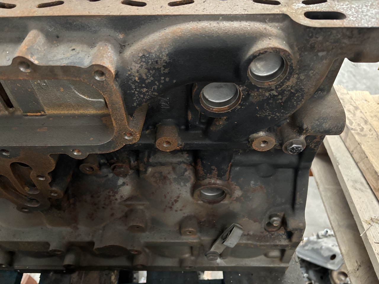 Caterpillar CAT C6.6 Blok Silnika 306-6845 - Bloque de cilindros para Maquinaria agrícola: foto 1 Caterpillar CAT C6.6 Blok Silnika 306-6845 - Bloque de cilindros para Maquinaria agrícola: foto 1