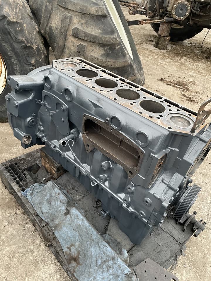 Caterpillar Cat C9 - blok silnika 325-3914 325-3915 - Bloque de cilindros para Maquinaria agrícola: foto 2 Caterpillar Cat C9 - blok silnika 325-3914 325-3915 - Bloque de cilindros para Maquinaria agrícola: foto 2