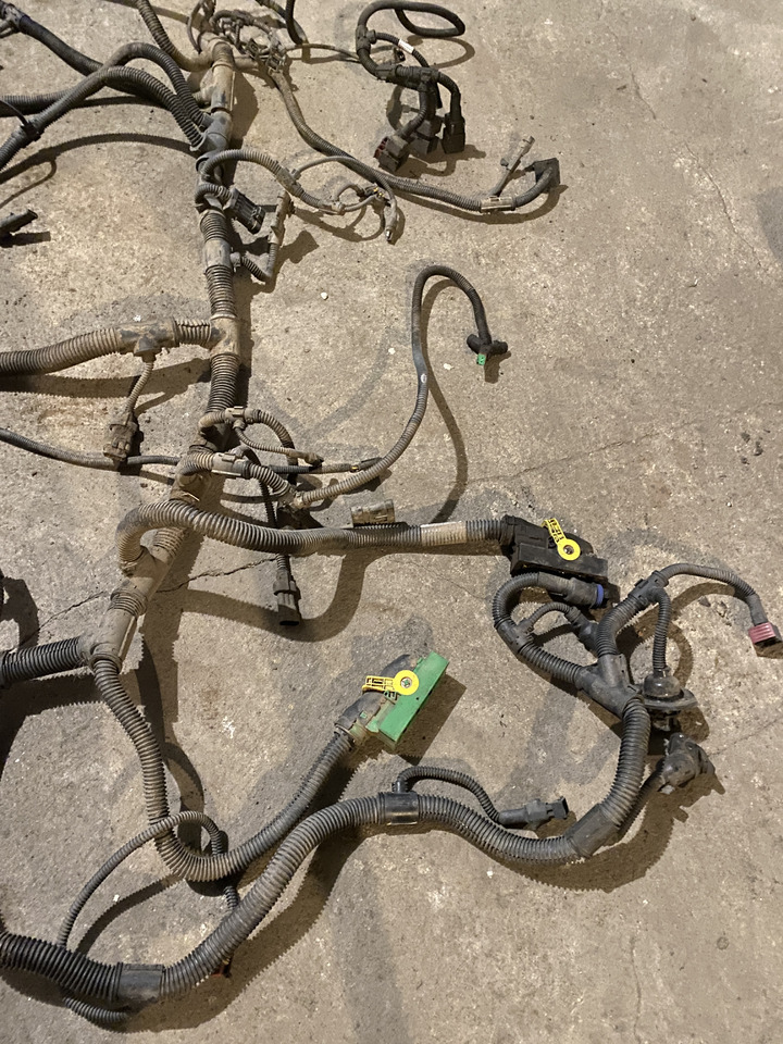 Claas Arion 550-520 650-620 - kabel wiązka elektryczna 0011510550 - Cables/ Alambres para Tractor: foto 3 Claas Arion 550-520 650-620 - kabel wiązka elektryczna 0011510550 - Cables/ Alambres para Tractor: foto 3