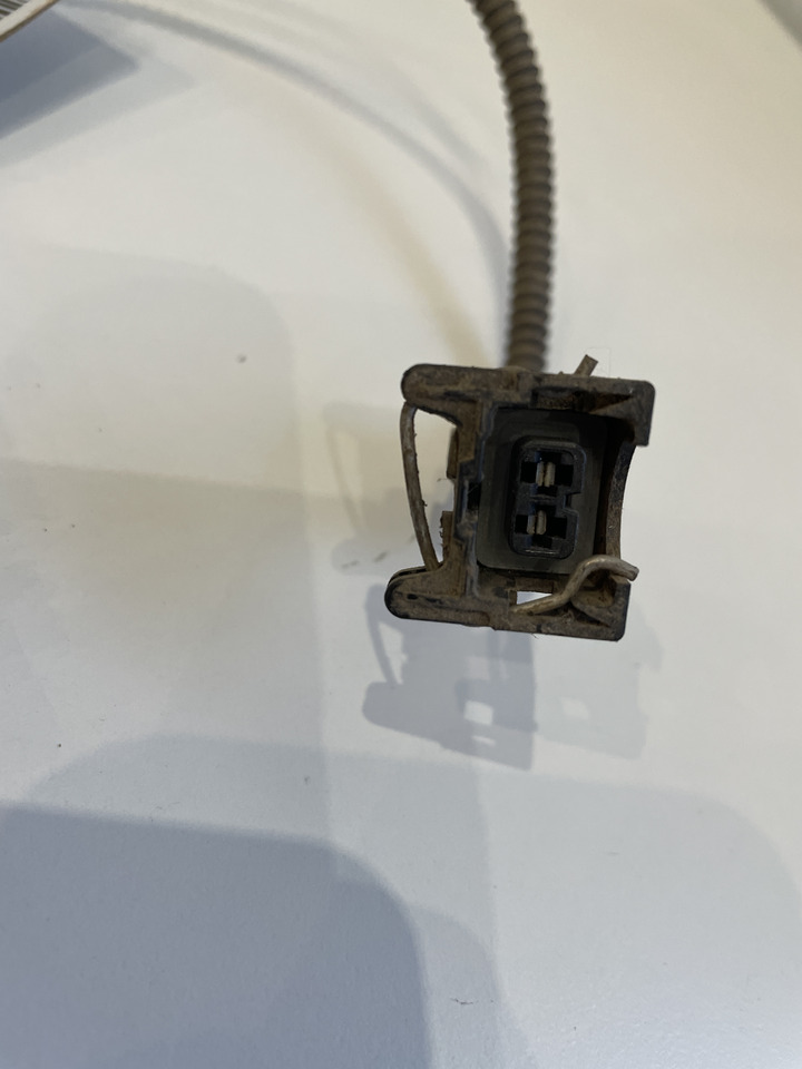 Claas Arion 550-520 650-620 - kabel wiązka elektryczna 0021581031 - Cables/ Alambres para Tractor: foto 2 Claas Arion 550-520 650-620 - kabel wiązka elektryczna 0021581031 - Cables/ Alambres para Tractor: foto 2