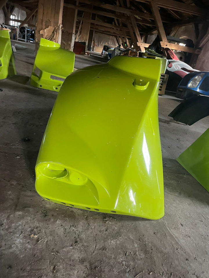 Claas Axion Arion - błotniki błotnik NOWE - Guardabarros para Maquinaria de construcción: foto 1 Claas Axion Arion - błotniki błotnik NOWE - Guardabarros para Maquinaria de construcción: foto 1