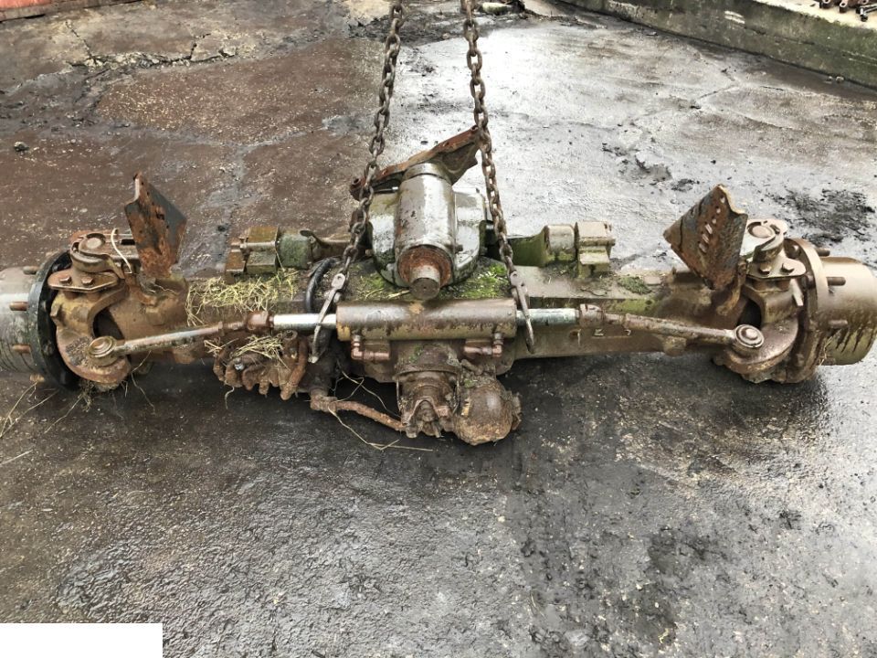 Claas Axion Resor Oś Wahacze Komplet - Eje y piezas para Tractor: foto 3 Claas Axion Resor Oś Wahacze Komplet - Eje y piezas para Tractor: foto 3