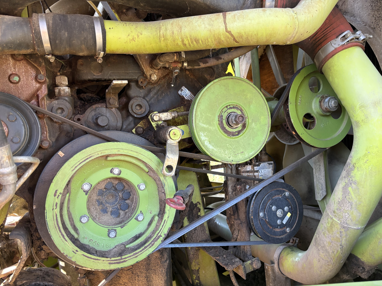 Claas Jaguar 840 Wałek Zdawczy Wałek Napędu Silnika 00 0077 912 2 0000779122 - Palier para Maquinaria agrícola: foto 2 Claas Jaguar 840 Wałek Zdawczy Wałek Napędu Silnika 00 0077 912 2 0000779122 - Palier para Maquinaria agrícola: foto 2