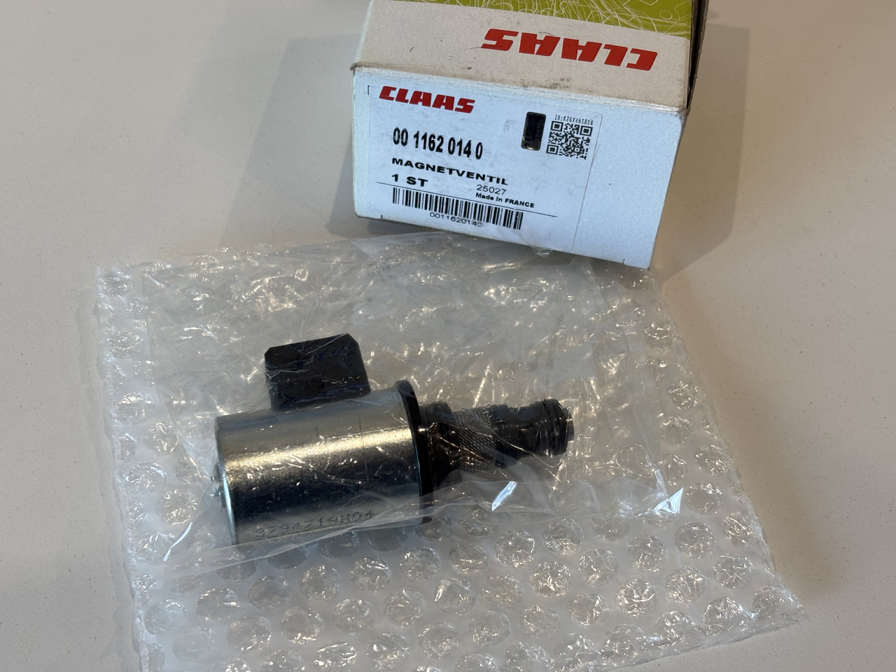 Claas Jaguar 930 960 980 990 Elektrozawór Skrzyni Biegoów 0011620140 00 1162 014 0 - Hidráulica para Maquinaria agrícola: foto 1 Claas Jaguar 930 960 980 990 Elektrozawór Skrzyni Biegoów 0011620140 00 1162 014 0 - Hidráulica para Maquinaria agrícola: foto 1