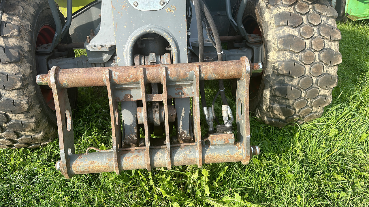 Claas Scorpion Karetka adapter nośnik narzędzi - Acoplamiento rápido para Maquinaria agrícola: foto 1 Claas Scorpion Karetka adapter nośnik narzędzi - Acoplamiento rápido para Maquinaria agrícola: foto 1