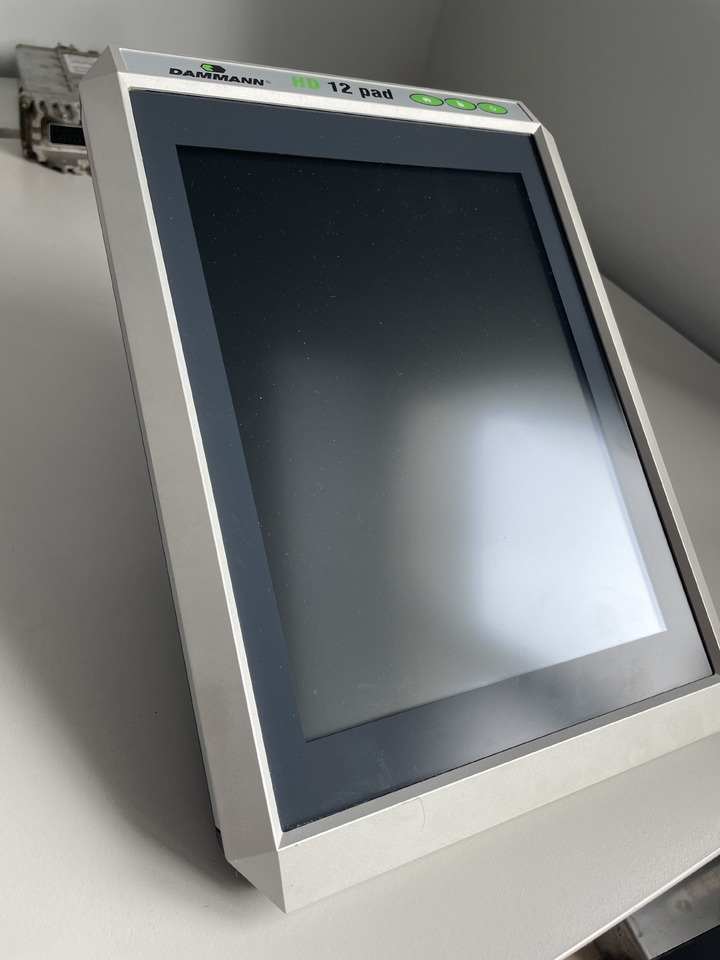 Dammann HD 12 Pad - terminal Isobus kontrola sekcji - Sistema eléctrico para Autobús: foto 1 Dammann HD 12 Pad - terminal Isobus kontrola sekcji - Sistema eléctrico para Autobús: foto 1