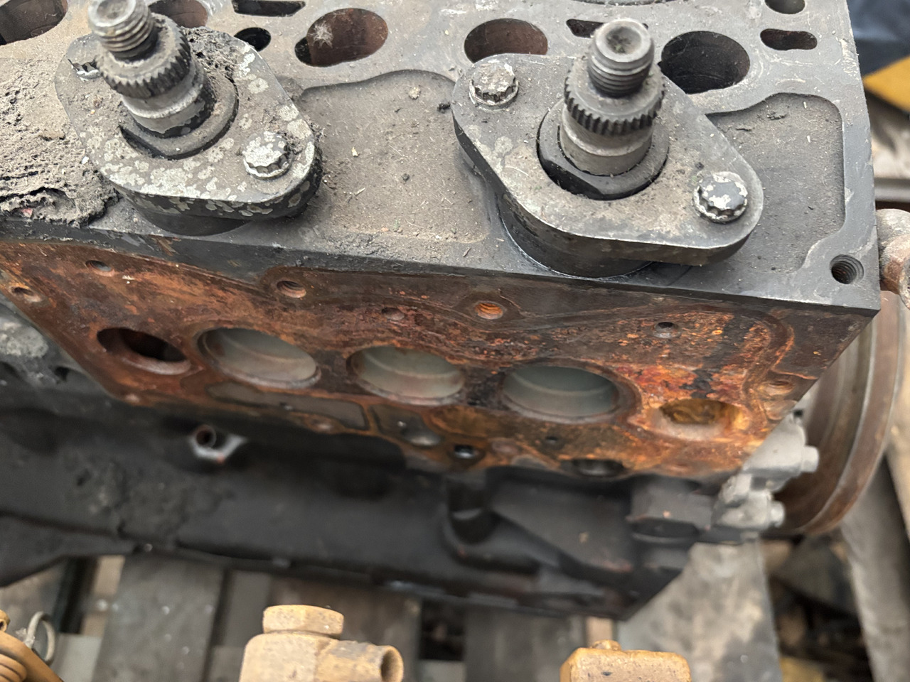 Deutz Fahr Merlo 04289542 10670424 Blok Silnika BF4M2012 TCD 2012 L04 4V - Bloque de cilindros para Maquinaria agrícola: foto 3 Deutz Fahr Merlo 04289542 10670424 Blok Silnika BF4M2012 TCD 2012 L04 4V - Bloque de cilindros para Maquinaria agrícola: foto 3