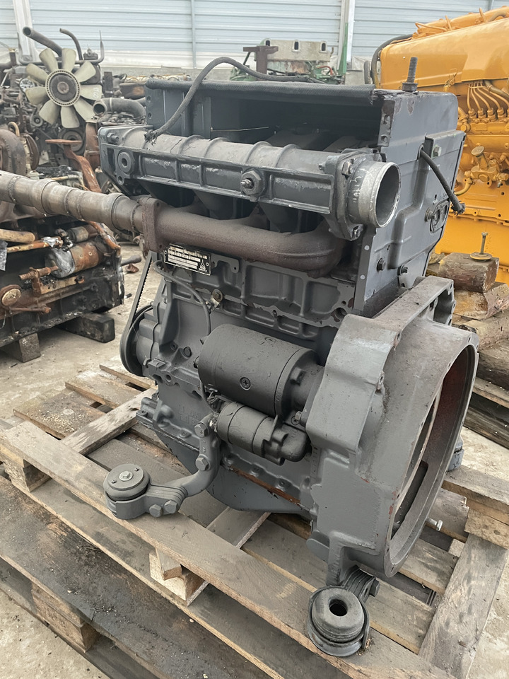 Deutz KHD F3l1011 - silnik kompletny - Motor para Maquinaria agrícola: foto 3 Deutz KHD F3l1011 - silnik kompletny - Motor para Maquinaria agrícola: foto 3