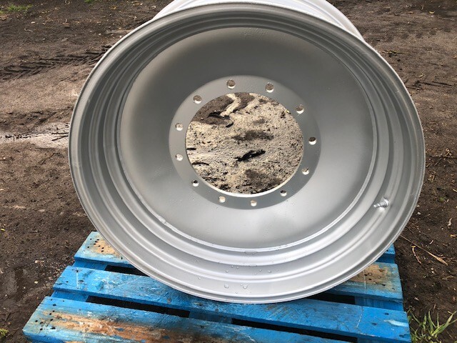 Fendt 926-936 , massey Ferguson 8650-8690 Felga 15x34 - Llanta para Maquinaria agrícola: foto 3 Fendt 926-936 , massey Ferguson 8650-8690 Felga 15x34 - Llanta para Maquinaria agrícola: foto 3