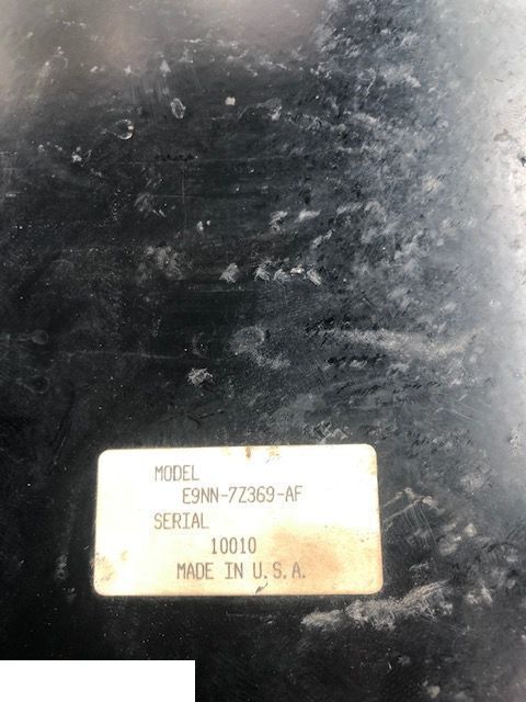 Ford 8630 - TRANSMISSION CONTROL MODULE F2NN7Z369AA - Unidad de control para Maquinaria agrícola: foto 2 Ford 8630 - TRANSMISSION CONTROL MODULE F2NN7Z369AA - Unidad de control para Maquinaria agrícola: foto 2