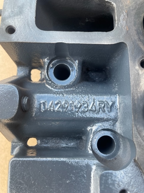 Głowica cylindrów Deutz 04291934RY , TCD 2012 L04 2V - Cabezal de bloque para Maquinaria agrícola: foto 2 Głowica cylindrów Deutz 04291934RY , TCD 2012 L04 2V - Cabezal de bloque para Maquinaria agrícola: foto 2
