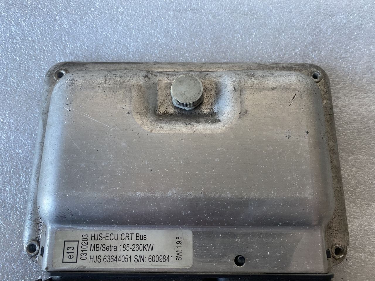 HJS-ECU CRT Bus MB/Setra 185-260KW HJS 63644051 e13 - Unidad de control para Autobús: foto 1 HJS-ECU CRT Bus MB/Setra 185-260KW HJS 63644051 e13 - Unidad de control para Autobús: foto 1