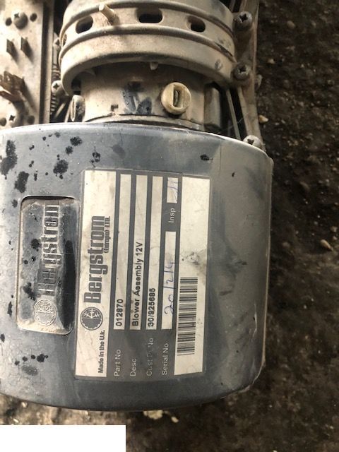 JCB 4cx - Wentylator Ogrzewania - Ventilador de habitáculo para Maquinaria de construcción: foto 2 JCB 4cx - Wentylator Ogrzewania - Ventilador de habitáculo para Maquinaria de construcción: foto 2