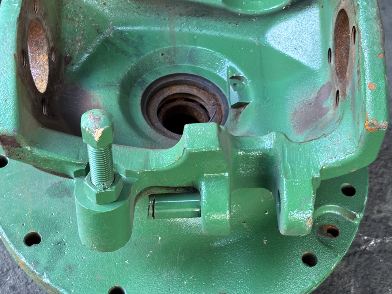 John Deere 7RXXX 7R330 7R 330 Zwrotnica Przegub Piasta R301661 RE592905 R135866 - Mangueta para Maquinaria agrícola: foto 2 John Deere 7RXXX 7R330 7R 330 Zwrotnica Przegub Piasta R301661 RE592905 R135866 - Mangueta para Maquinaria agrícola: foto 2