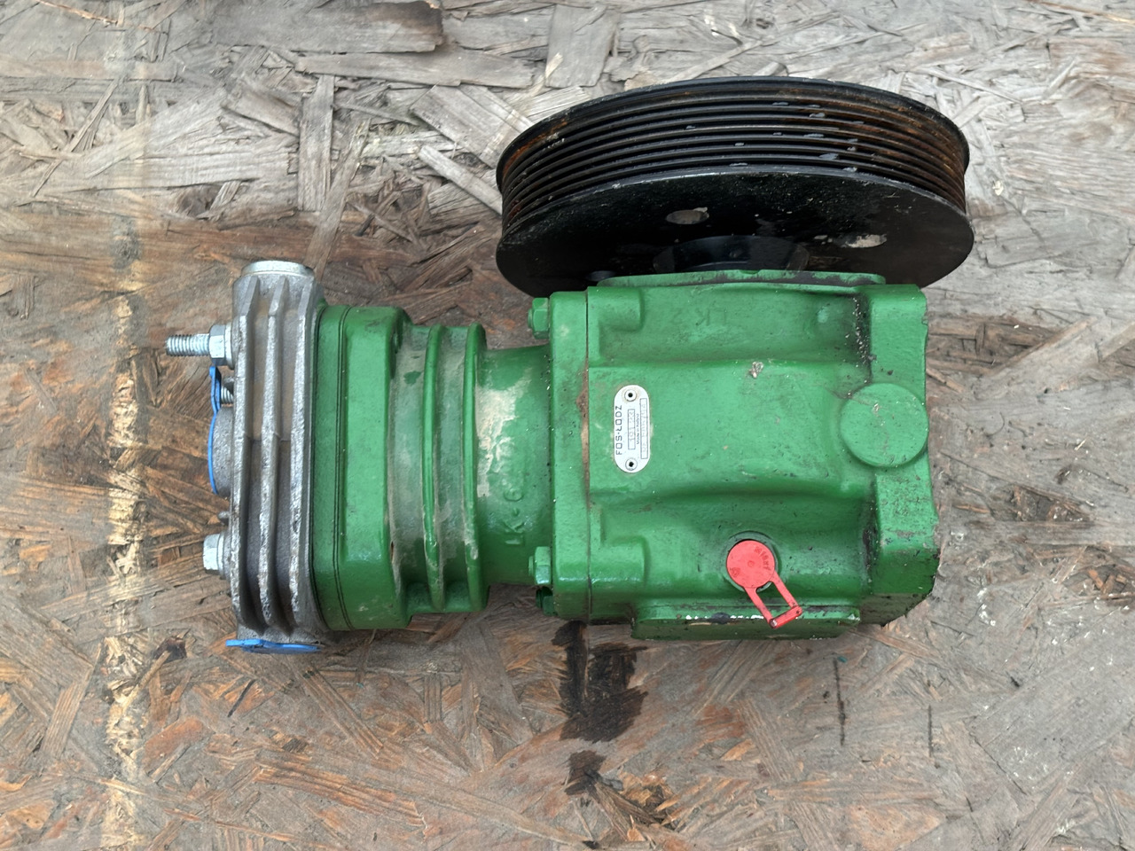 John Deere 8R 8RX 250 310 370 410 Kompresor Powietrza RE585794 - Compresor para Maquinaria agrícola: foto 5 John Deere 8R 8RX 250 310 370 410 Kompresor Powietrza RE585794 - Compresor para Maquinaria agrícola: foto 5