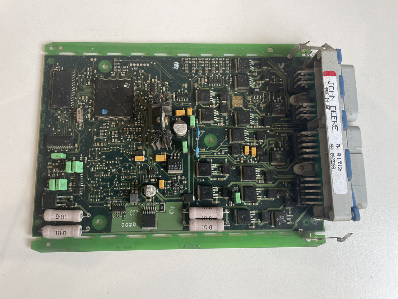 John Deere 9400 9500 CTS - płytka obwodowa AH170165 - Sistema eléctrico para Tractor: foto 1 John Deere 9400 9500 CTS - płytka obwodowa AH170165 - Sistema eléctrico para Tractor: foto 1