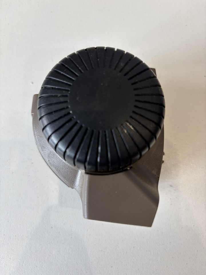 John Deere seria 6000 7000 8000 R - pokrętło sterowanie zaczepem tylnym RE584123 - Cabina e interior para Maquinaria agrícola: foto 2 John Deere seria 6000 7000 8000 R - pokrętło sterowanie zaczepem tylnym RE584123 - Cabina e interior para Maquinaria agrícola: foto 2