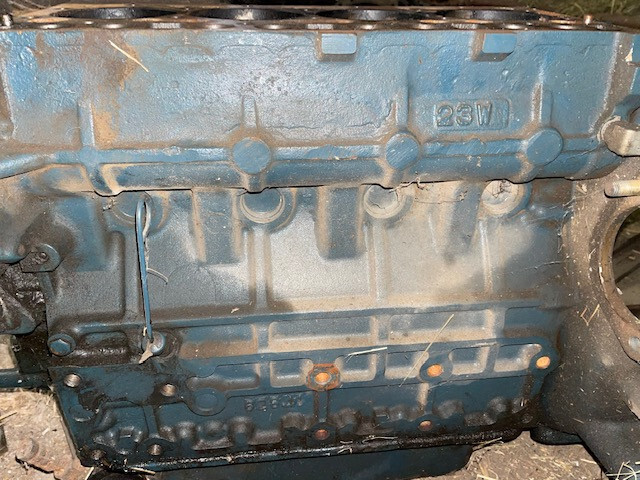 Kubota V2203 Blok cylindrów Kubota 2.197 - Bloque de cilindros para Maquinaria agrícola: foto 4 Kubota V2203 Blok cylindrów Kubota 2.197 - Bloque de cilindros para Maquinaria agrícola: foto 4