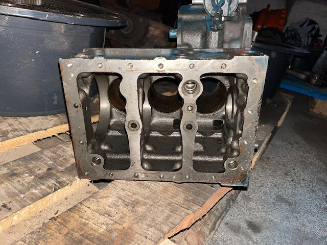 Kubota d722 blok cylindrów - Bloque de cilindros para Maquinaria agrícola: foto 3 Kubota d722 blok cylindrów - Bloque de cilindros para Maquinaria agrícola: foto 3