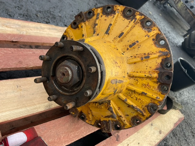 Liebherr L544 obudowa dyferencjału , ZF 446046609A / AP-409/DK / 4474005105 - Diferencial para Maquinaria de construcción: foto 1 Liebherr L544 obudowa dyferencjału , ZF 446046609A / AP-409/DK / 4474005105 - Diferencial para Maquinaria de construcción: foto 1