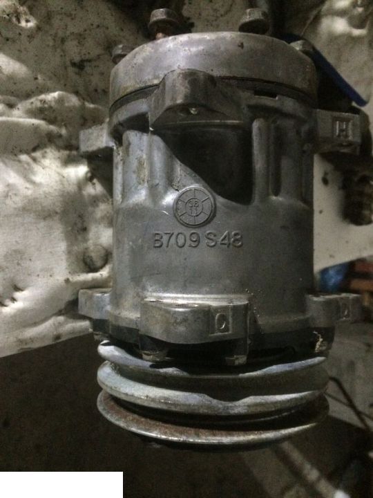 MAN TGL - Spręźarka Kompresor Klimatyzacji B709S48 - Compresor de aire acondicionado para Maquinaria agrícola: foto 1 MAN TGL - Spręźarka Kompresor Klimatyzacji B709S48 - Compresor de aire acondicionado para Maquinaria agrícola: foto 1