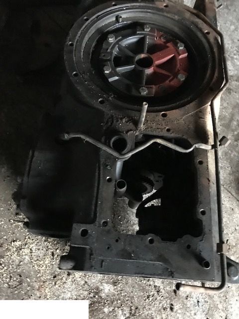 Massey Ferguson 6495 - Tylny Most WOM Obudowa Talerz Atak Układ Planetarny - Eje posterior para Maquinaria agrícola: foto 3 Massey Ferguson 6495 - Tylny Most WOM Obudowa Talerz Atak Układ Planetarny - Eje posterior para Maquinaria agrícola: foto 3